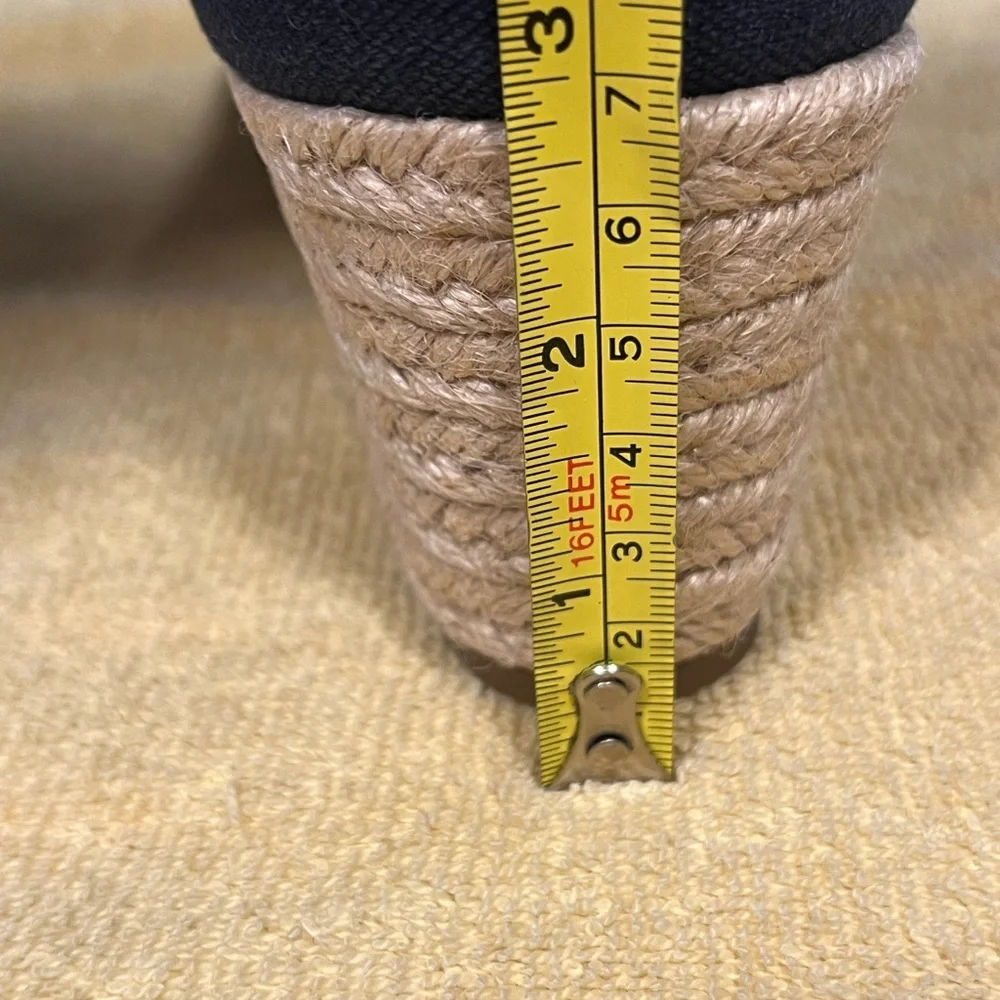 NEW Bandolino Women Navy Blue Fabric Nuri Sz 9 Espadrille Wedge Heel